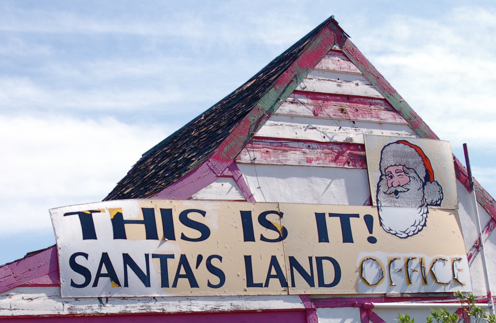 Exploring Santa Claus, Arizona